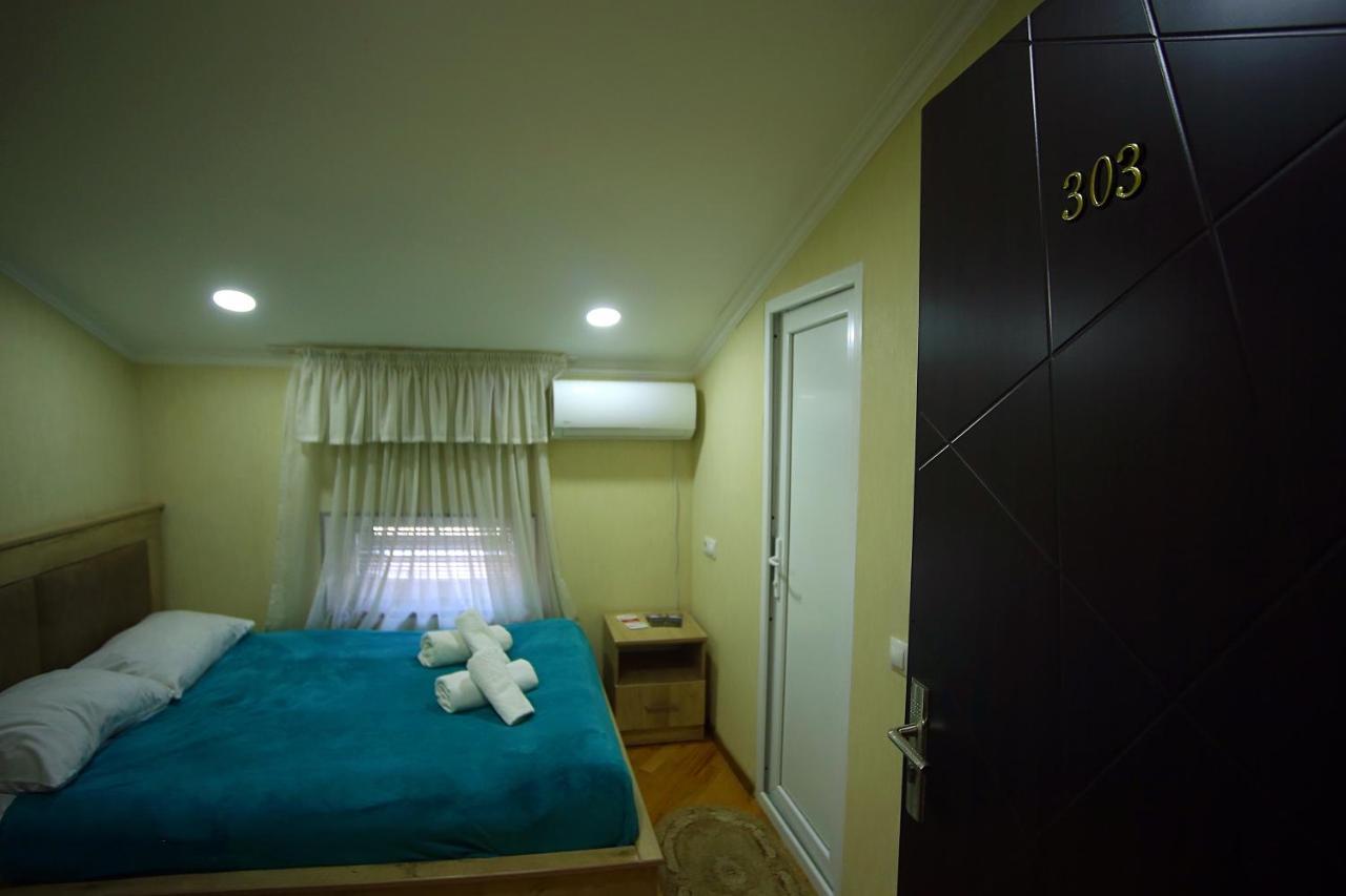 Meridian Kutaisi Ngoại thất bức ảnh
