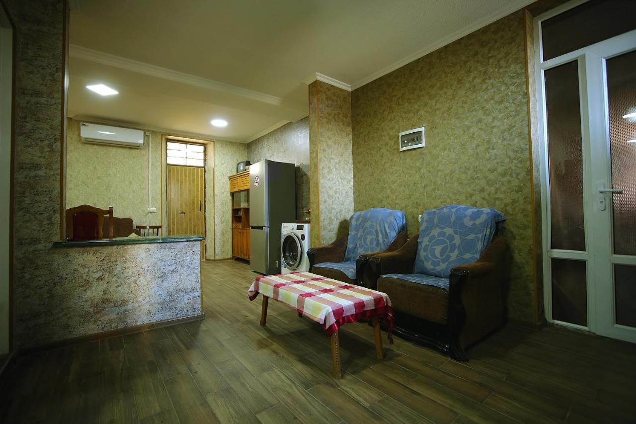 Meridian Kutaisi Ngoại thất bức ảnh